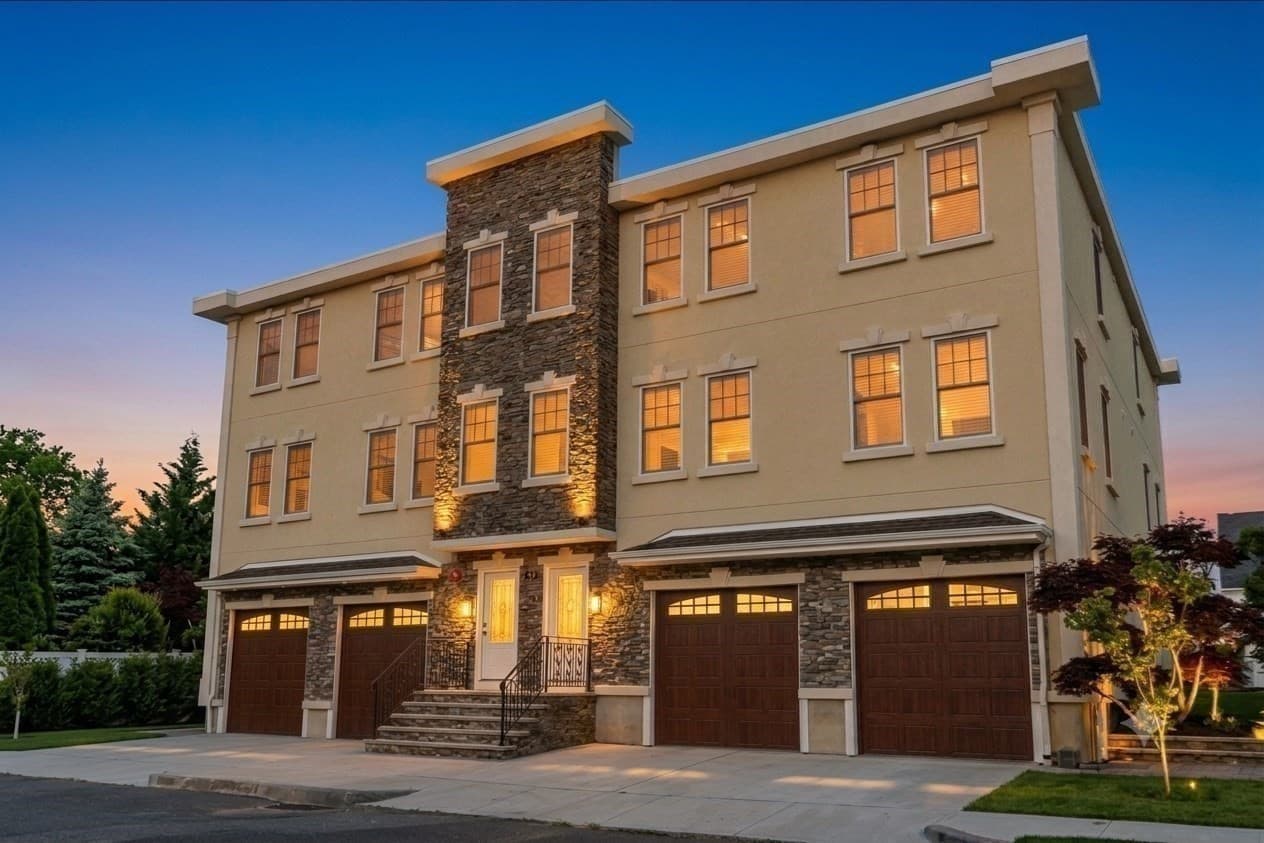 Single Family Residence at 79 Temple St # 2, Revere MA 02151, photo 36 of 37