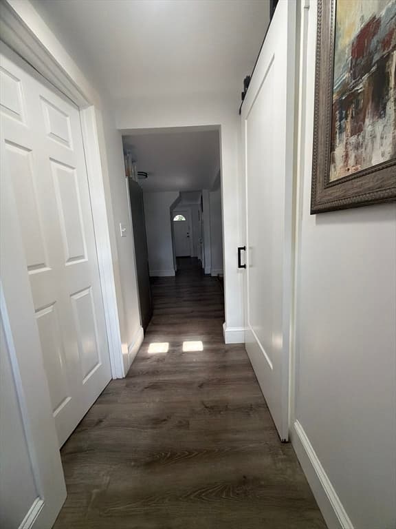 70 Robinson St, Lynn MA 01905 photo 3