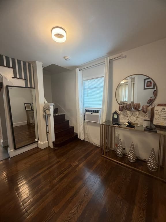 70 Robinson St, Lynn MA 01905 photo 4