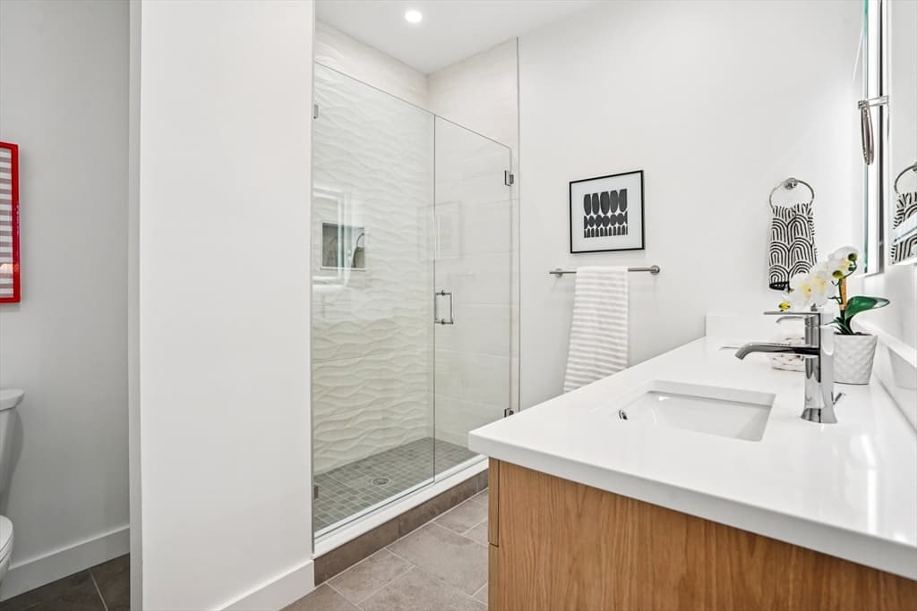 Condominium at 256 Dorchester Street # 503, Boston MA 02127, Boston, photo 15 of 29