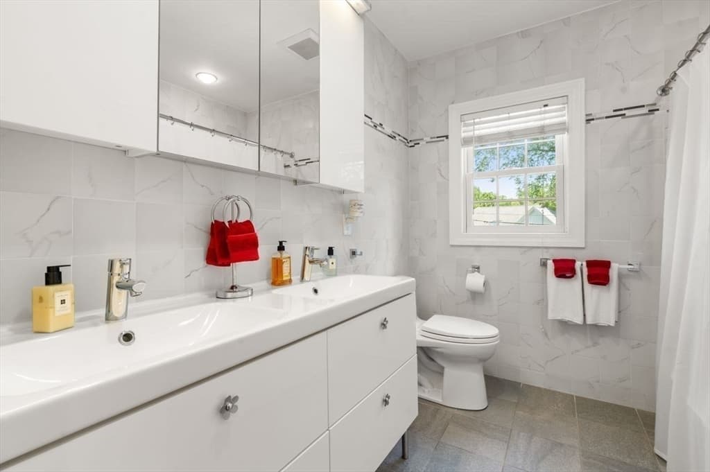 19 Druid Hill Rd, Newton MA 02461 photo 23