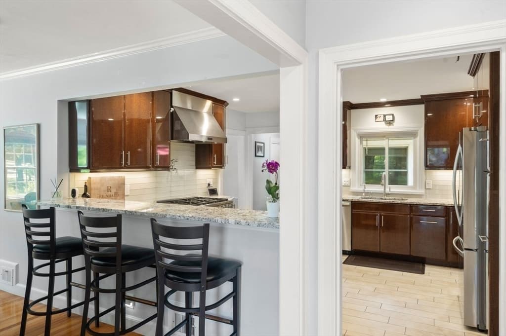 19 Druid Hill Rd, Newton MA 02461 photo 7