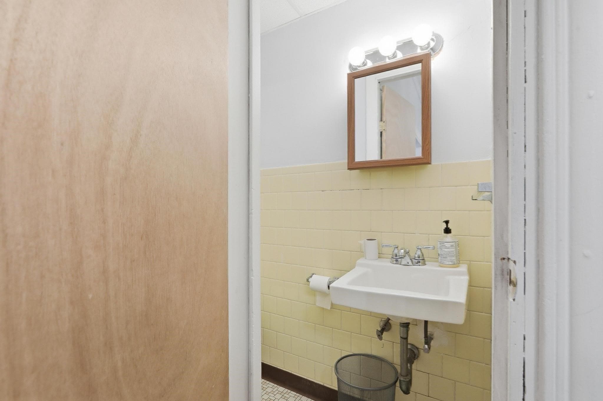 Single Family Residence at 20 John St, Chelsea MA 02150, Chelsea, photo 20 of 31