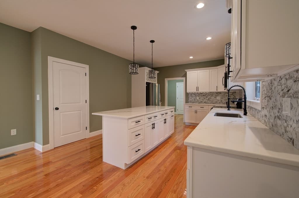 42 Roy St, Ludlow MA 01056 photo 17
