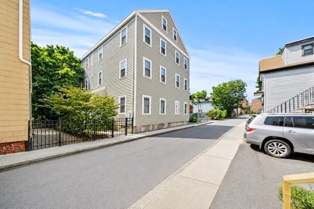 55 Cherry St # 1, Chelsea MA 02150 photo 27