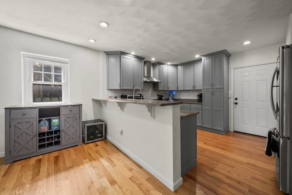 55 Cherry St # 1, Chelsea MA 02150 photo 6