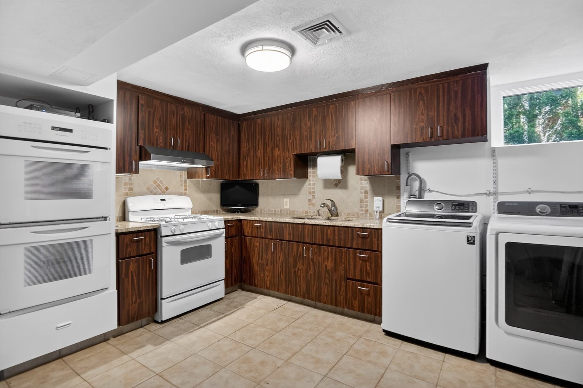 Single Family Residence at 18 Roosevelt Rd, Medford MA 02155, Medford, photo 36 of 42