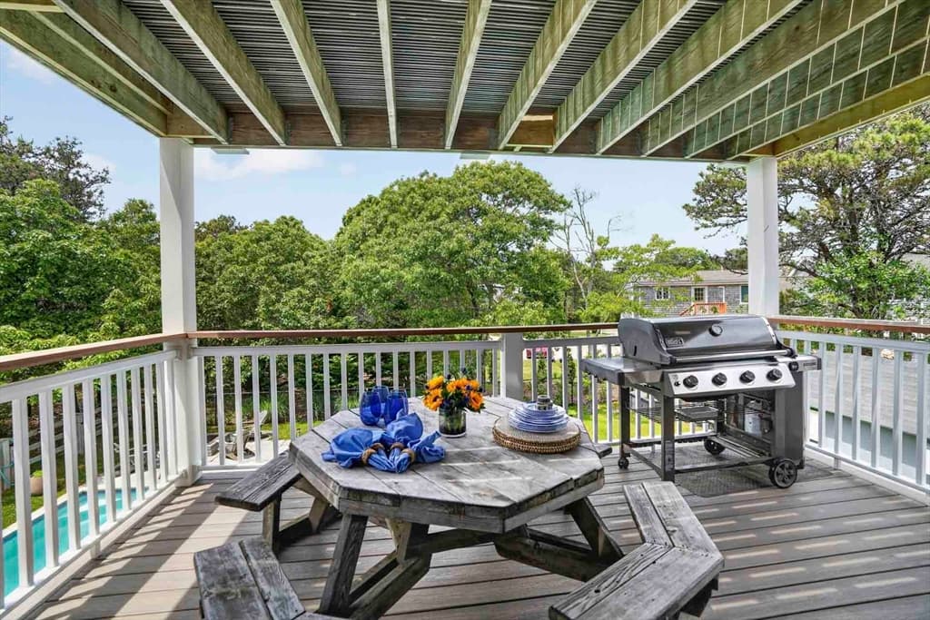 9 Thaxter Ln, Edgartown MA 02539 photo 18