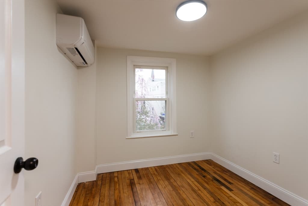 Single Family Residence at 21 Starr Lane, Boston MA 02130, Boston, photo 10 of 17