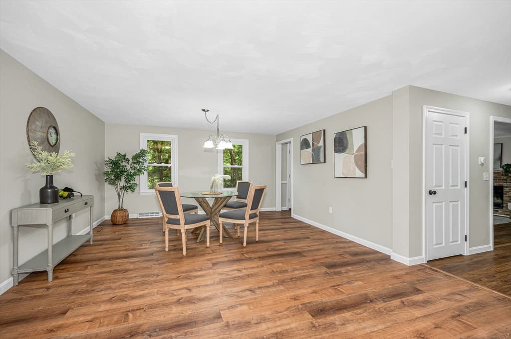 250 Groton Rd, Westford MA 01886 photo 5