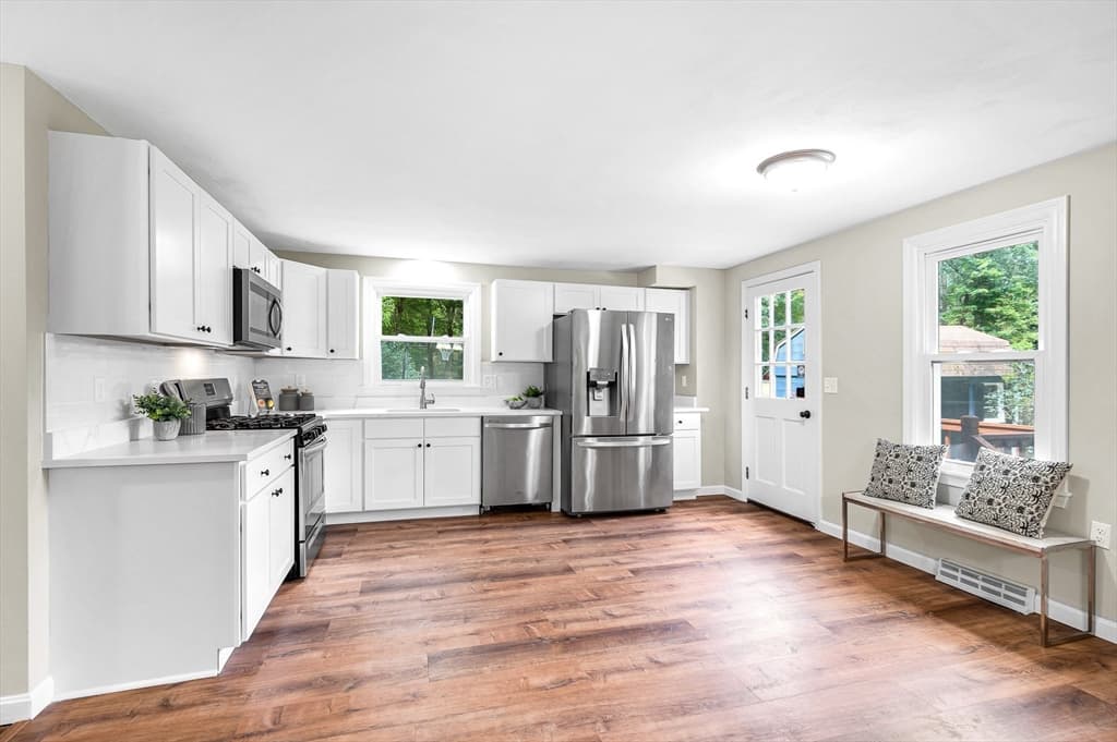 250 Groton Rd, Westford MA 01886 photo 4