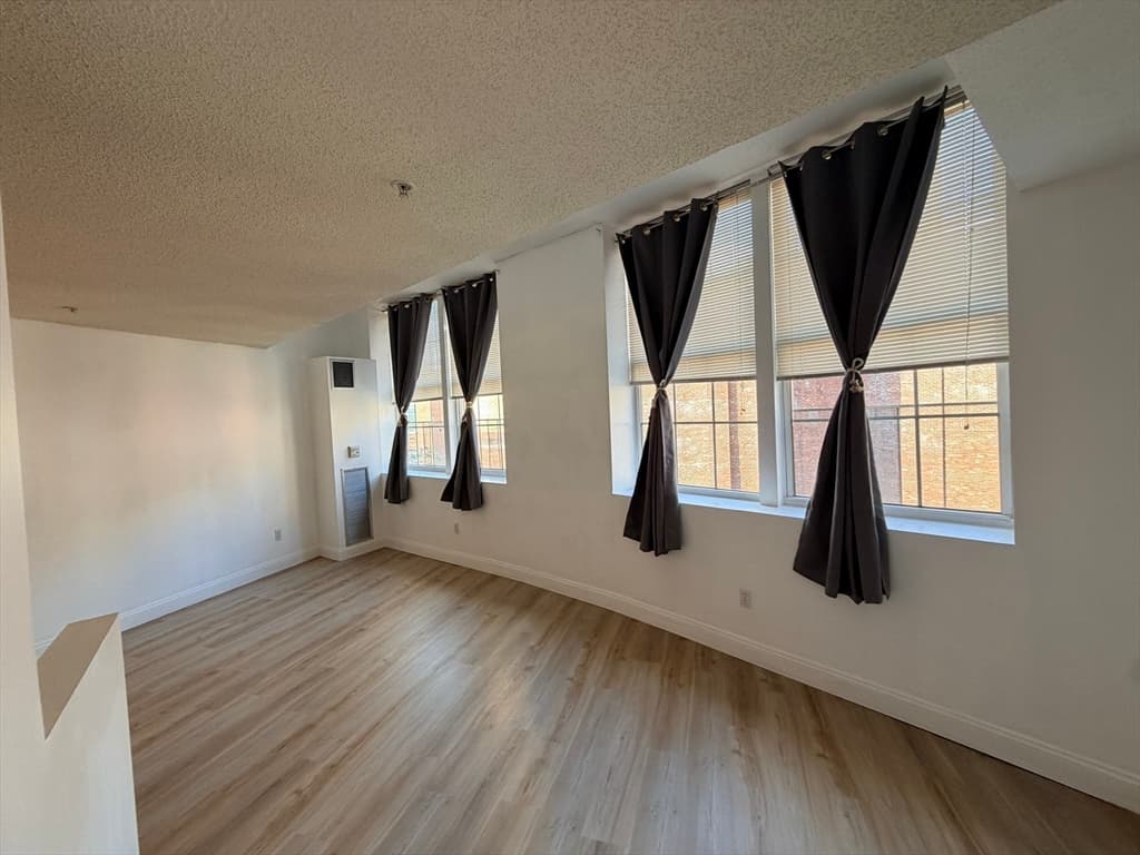 200 Market St # 4505, Lowell MA 01852 photo 2