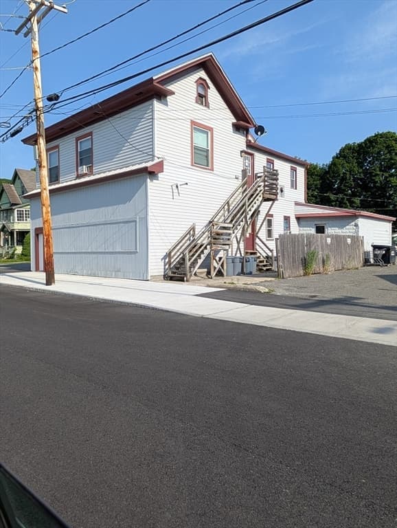 20-22 Porter St, North Adams MA 01247 photo 5