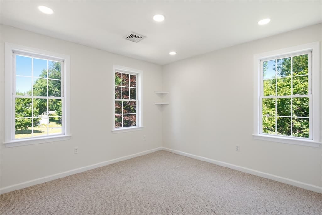 Single Family Residence at 4 Azalea Circle, Millbury MA 01527, photo 24 of 40