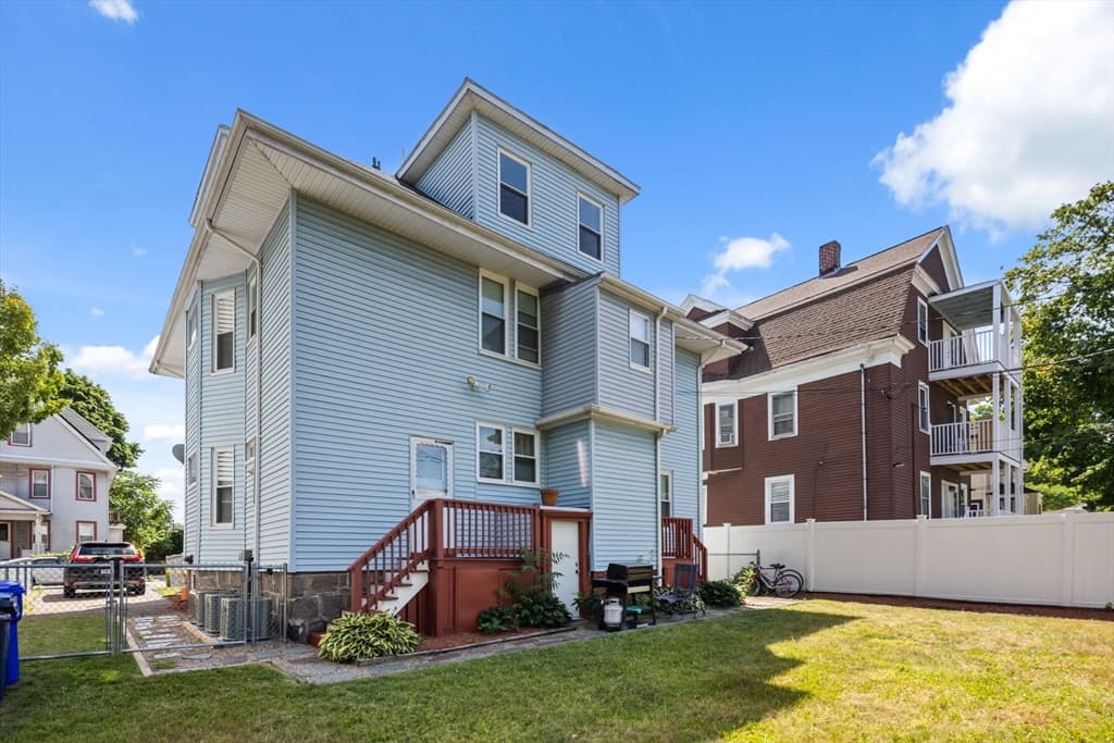16 Clarkwood St # 3, Boston MA 02126 photo 23