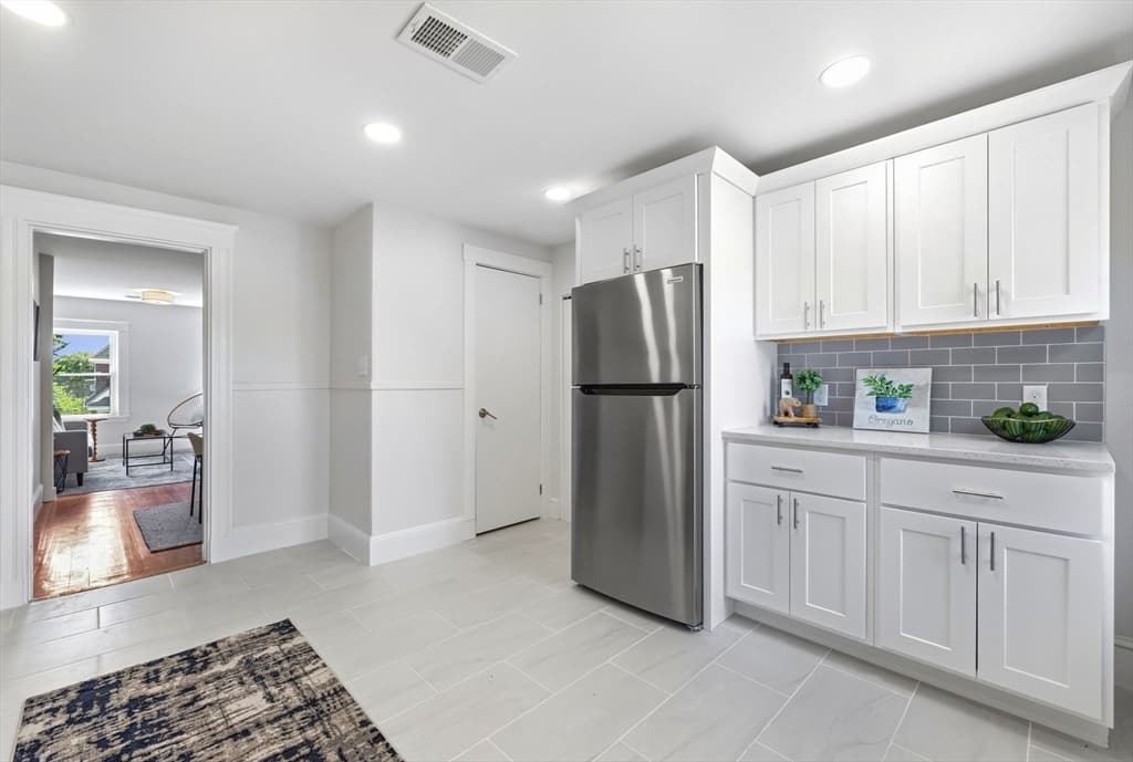 16 Clarkwood St # 3, Boston MA 02126 photo 12