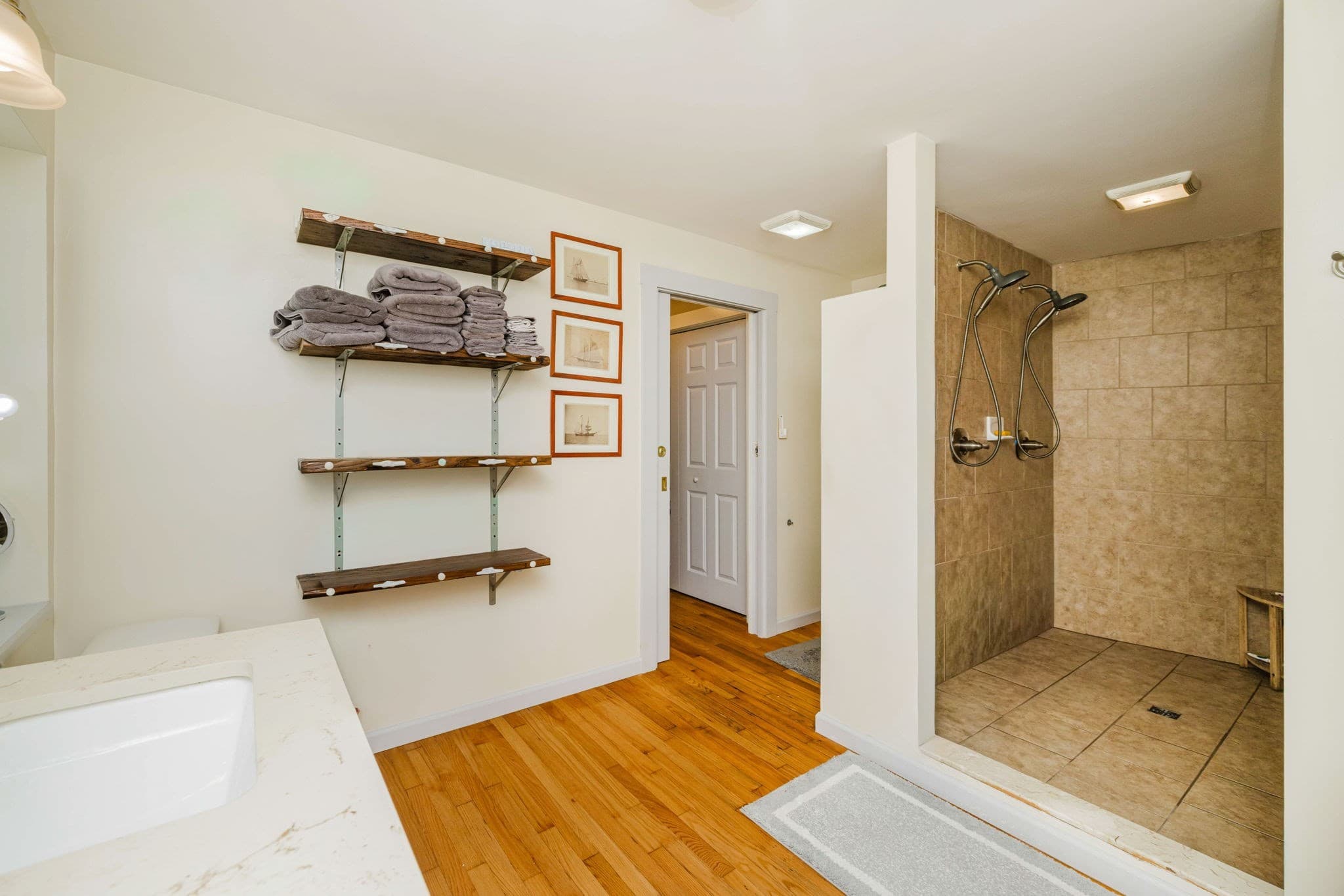 2 Family - 2 Units Up/Down at 1019 Main Rd, Tiverton RI 02878, Tiverton, photo 13 of 30