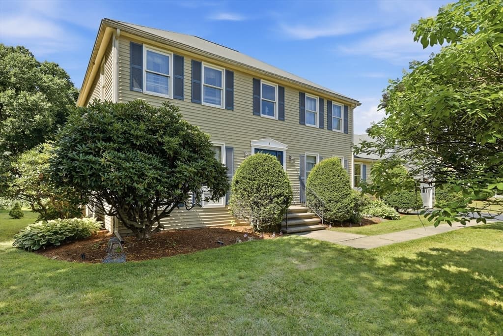 4 Oneida Place, Hudson MA 01749 photo 3