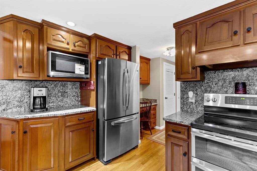 31 Cooke Road, Plymouth MA 02360 photo 10