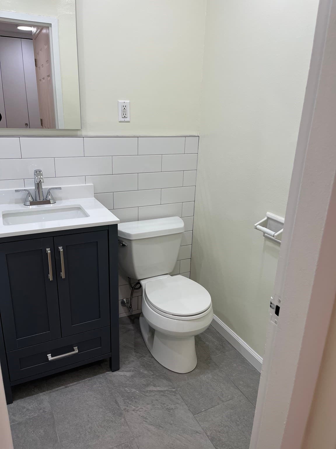 Condominium at 6 Whittier Pl # 17G, Boston MA 02114, photo 9 of 14