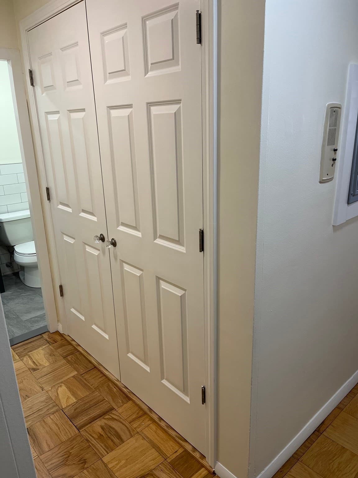 Condominium at 6 Whittier Pl # 17G, Boston MA 02114, photo 10 of 14