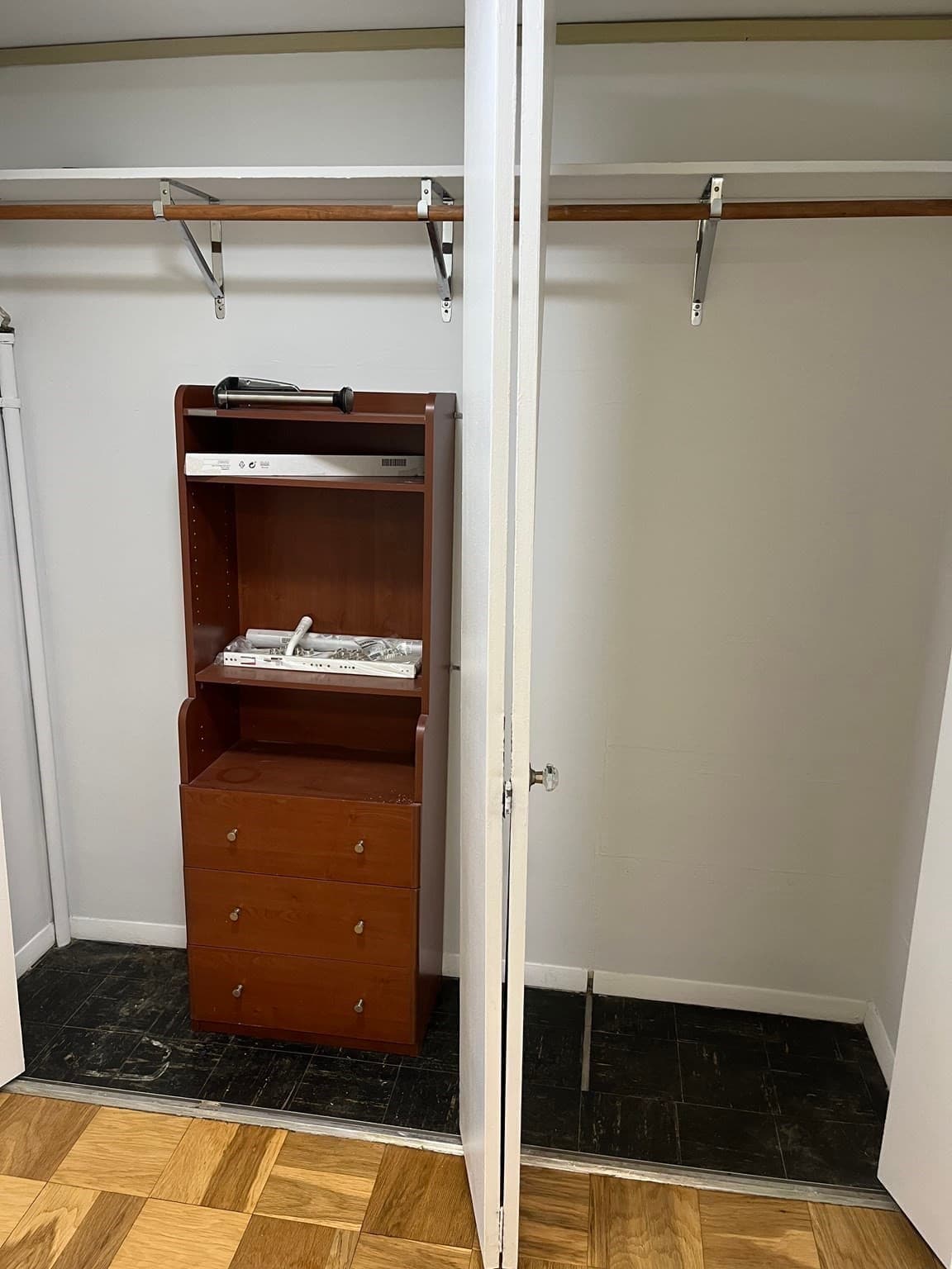 Condominium at 6 Whittier Pl # 17G, Boston MA 02114, photo 11 of 14