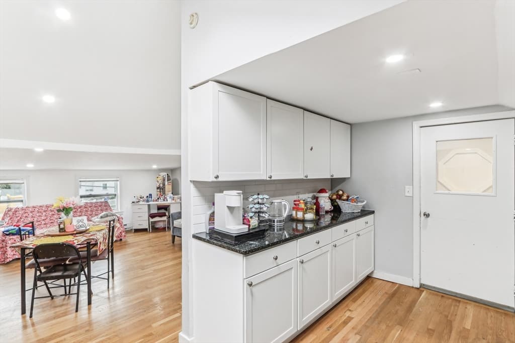 831 North Shore Road, Revere MA 02151 photo 7