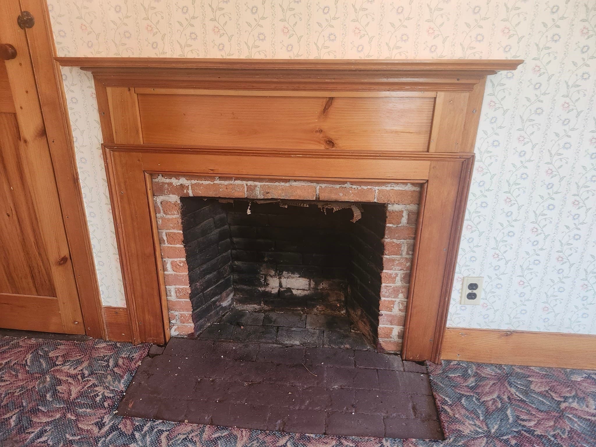 Commercial Sale at 24 Congress St, Milford MA 01757, photo 19 of 23