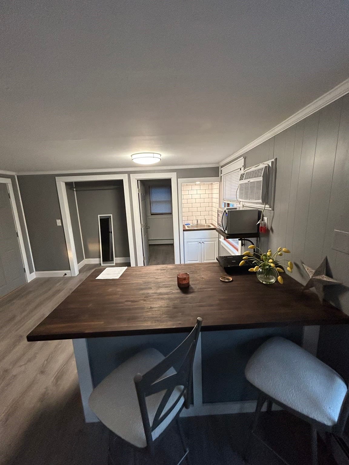 Multi Family at 652 Oak St, East Bridgewater MA 02333, East Bridgewater, photo 9 of 17