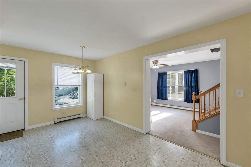 29 Lawrence Road, Salem NH 03079 photo 5