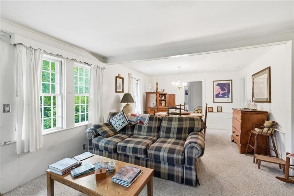 127 Pine Ave, Barnstable MA 02601 photo 8