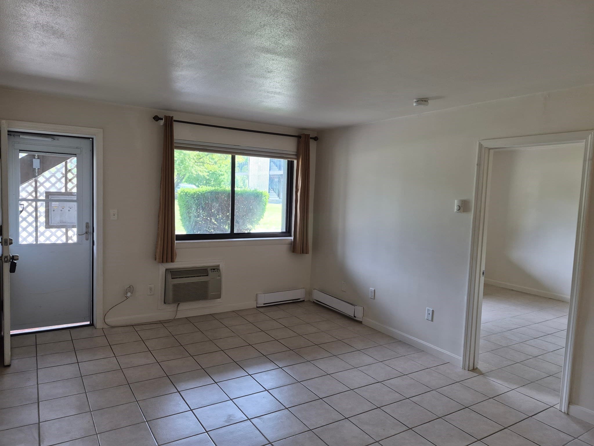 Condominium at 15 Arizona Terrace # 1, Arlington MA 02474, Arlington, photo 4 of 18