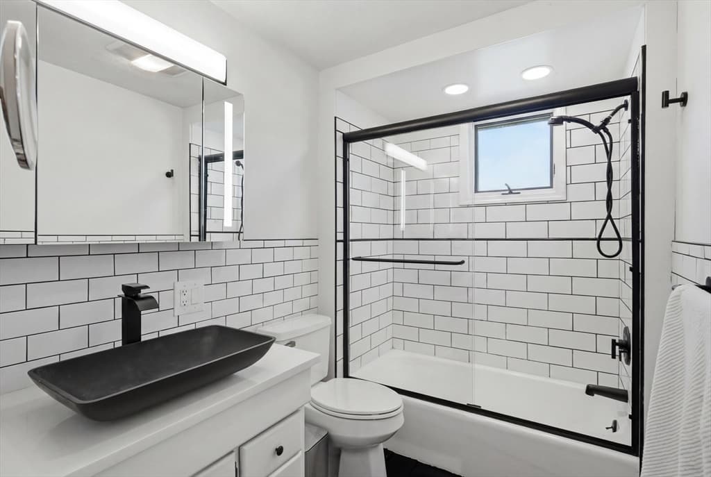 52 Pebble Ave, Winthrop MA 02152 photo 14