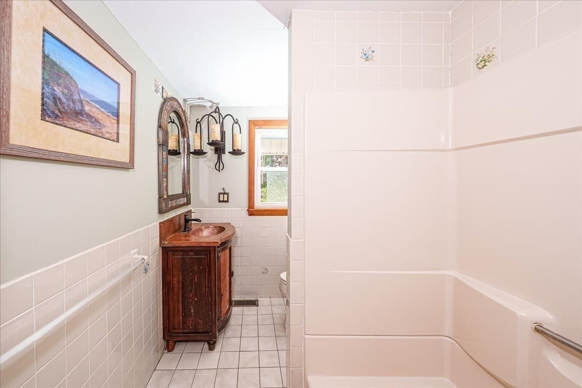 Single Family Residence at 13 Shore Ave, Maynard MA 01754, Maynard, photo 19 of 29