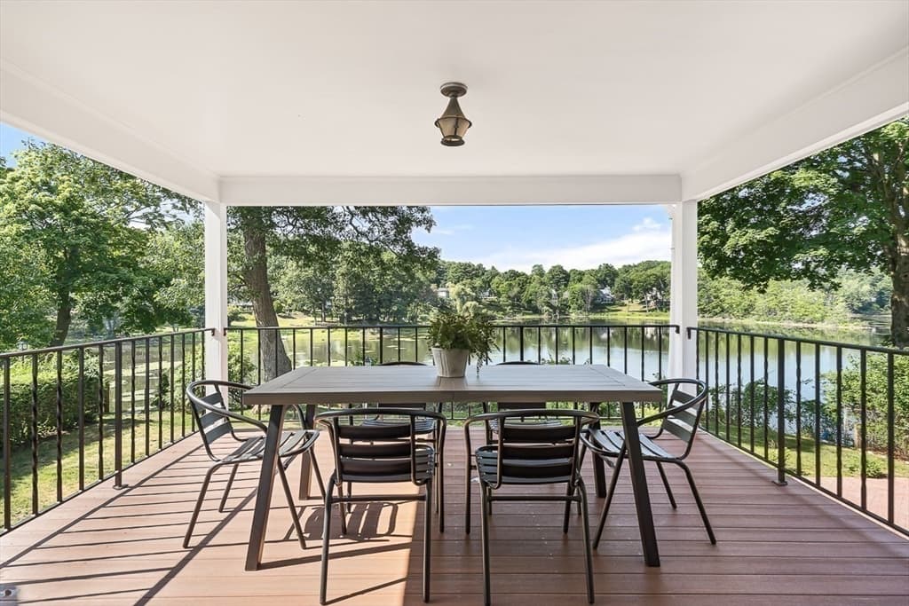 10 Dartmouth Street, Winchester MA 01890 photo 2
