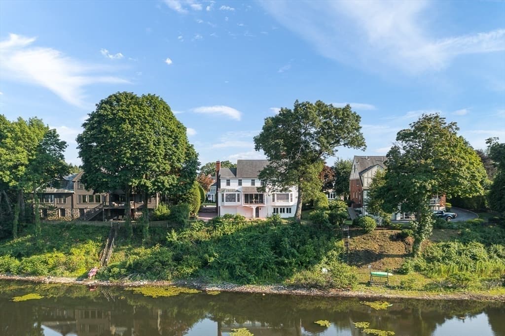 10 Dartmouth Street, Winchester MA 01890 photo 6