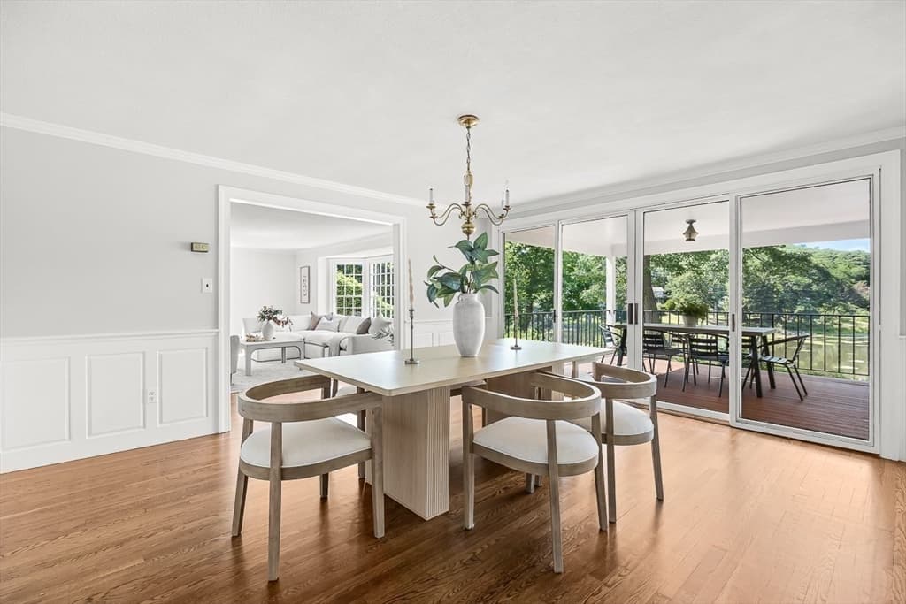 10 Dartmouth Street, Winchester MA 01890 photo 14