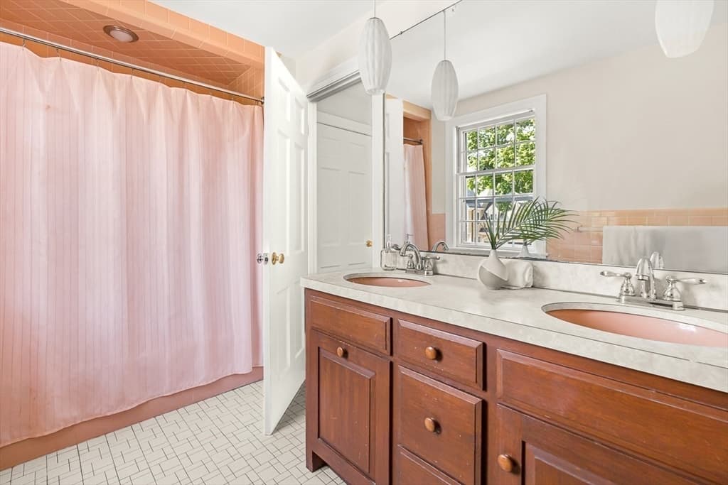 10 Dartmouth Street, Winchester MA 01890 photo 35