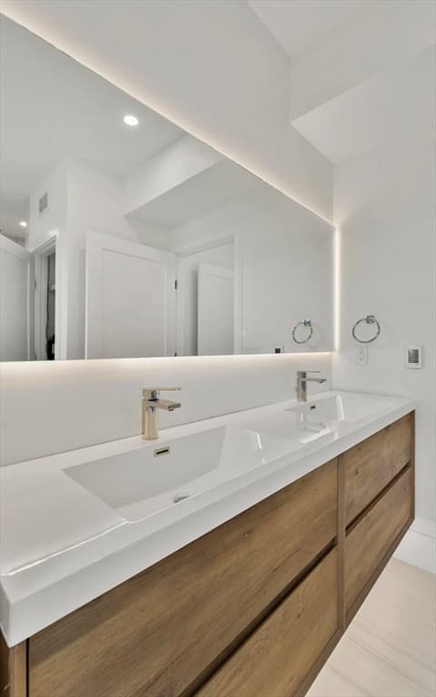 327 Alewife Brook Pkwy # B, Somerville MA 02144 photo 37