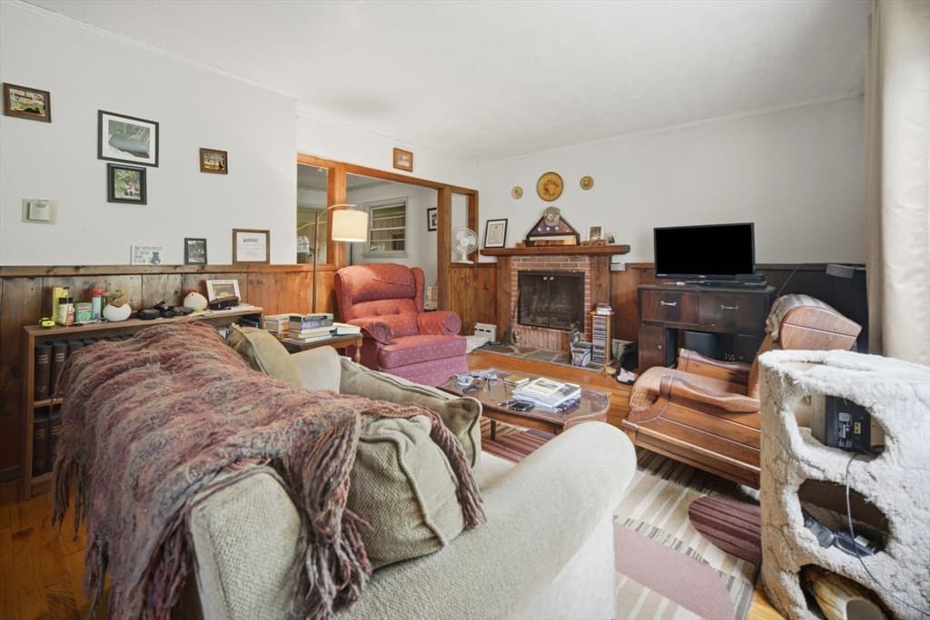 149 Old Farm Rd, Springfield MA 01119 photo 4