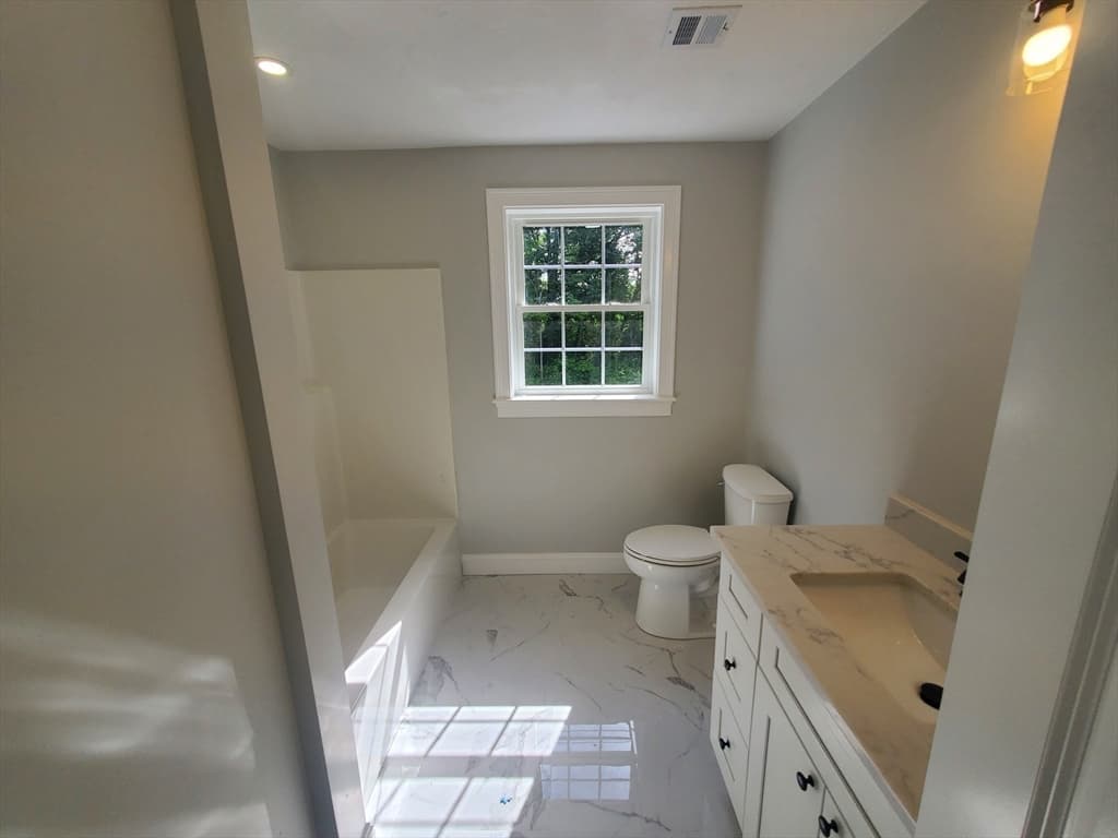 196 Arthur St, Brockton MA 02302 photo 13