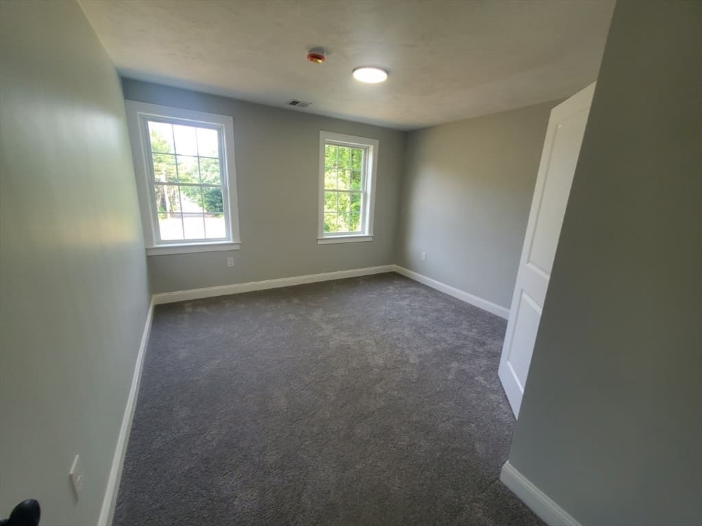 196 Arthur St, Brockton MA 02302 photo 11