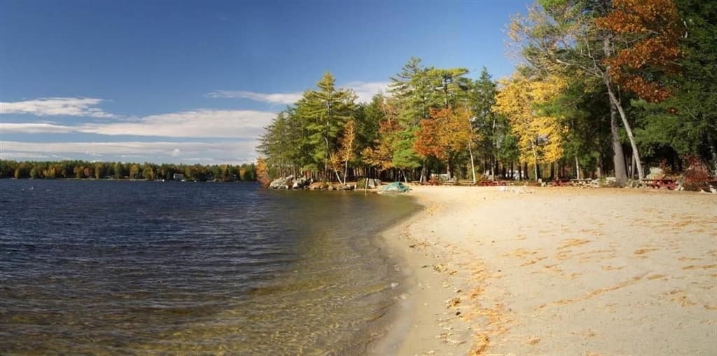 63 Olympia St, Moultonborough NH 03254 photo 3