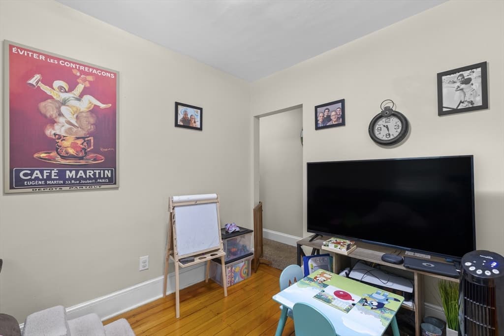 Multi Family at 20 Walter St, Boston MA 02136, Boston, photo 7 of 20