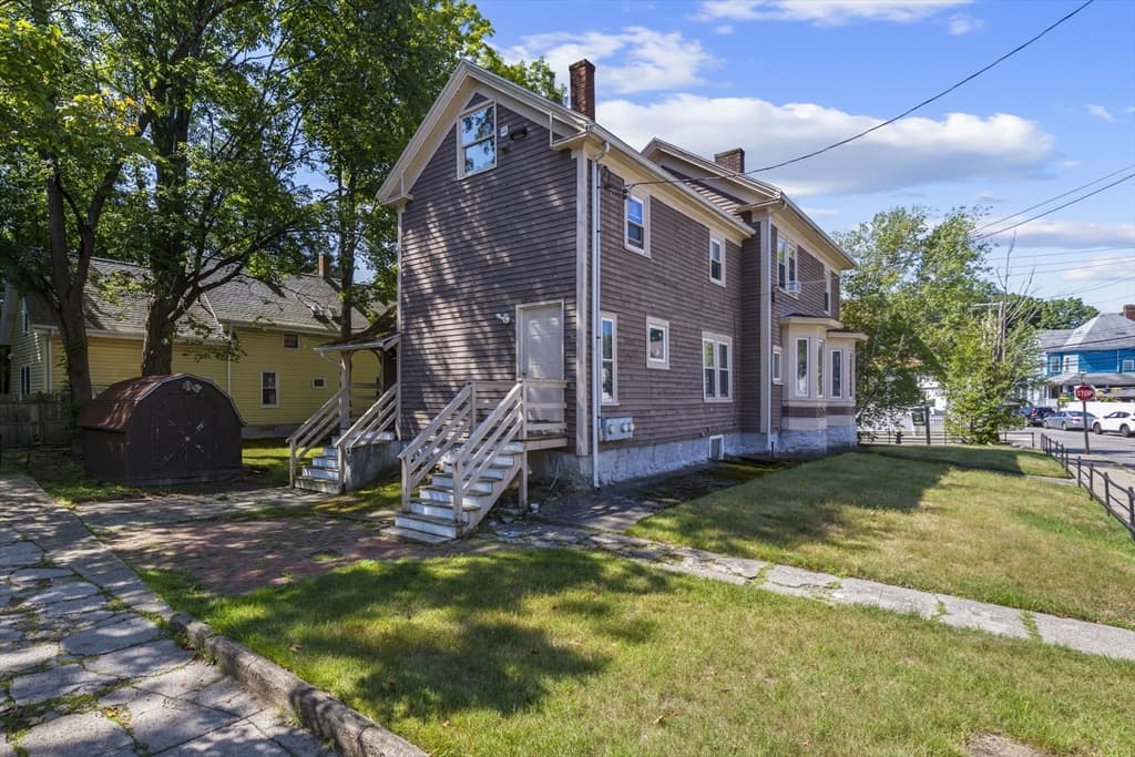 Multi Family at 20 Walter St, Boston MA 02136, Boston, photo 5 of 20