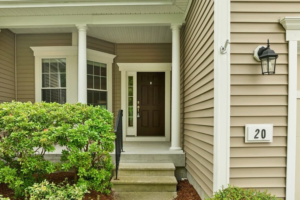 20 Parkland Lane # 20, Acton MA 01720 photo 2