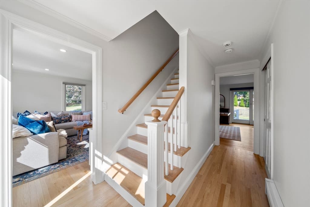 21 Hicks Point Rd, Duxbury MA 02332 photo 3