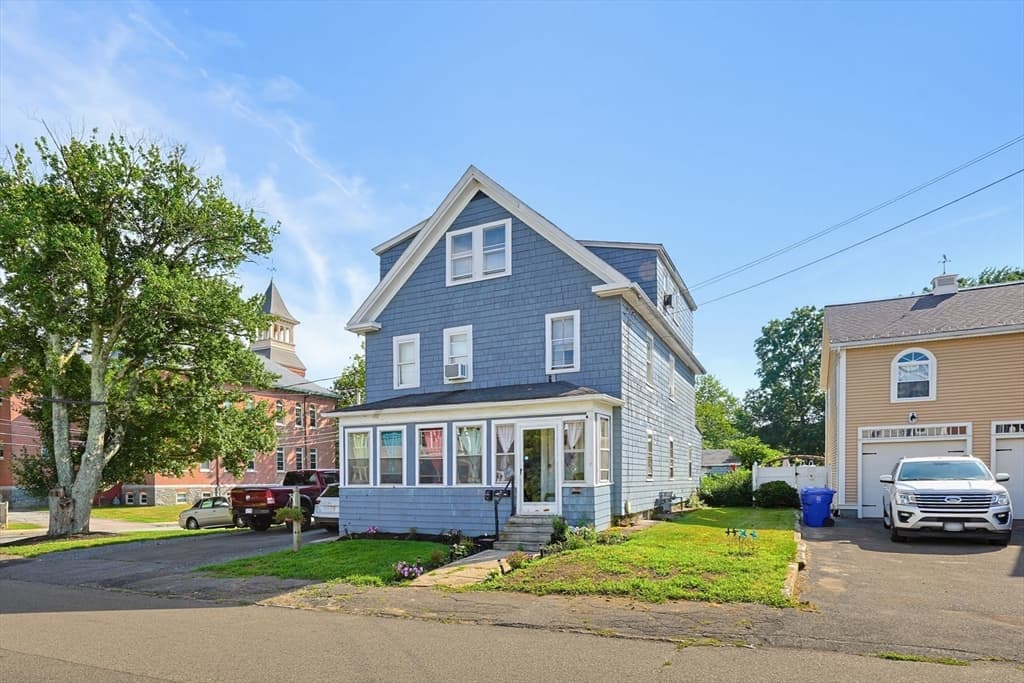 23 Vernon Street, Taunton MA 02780