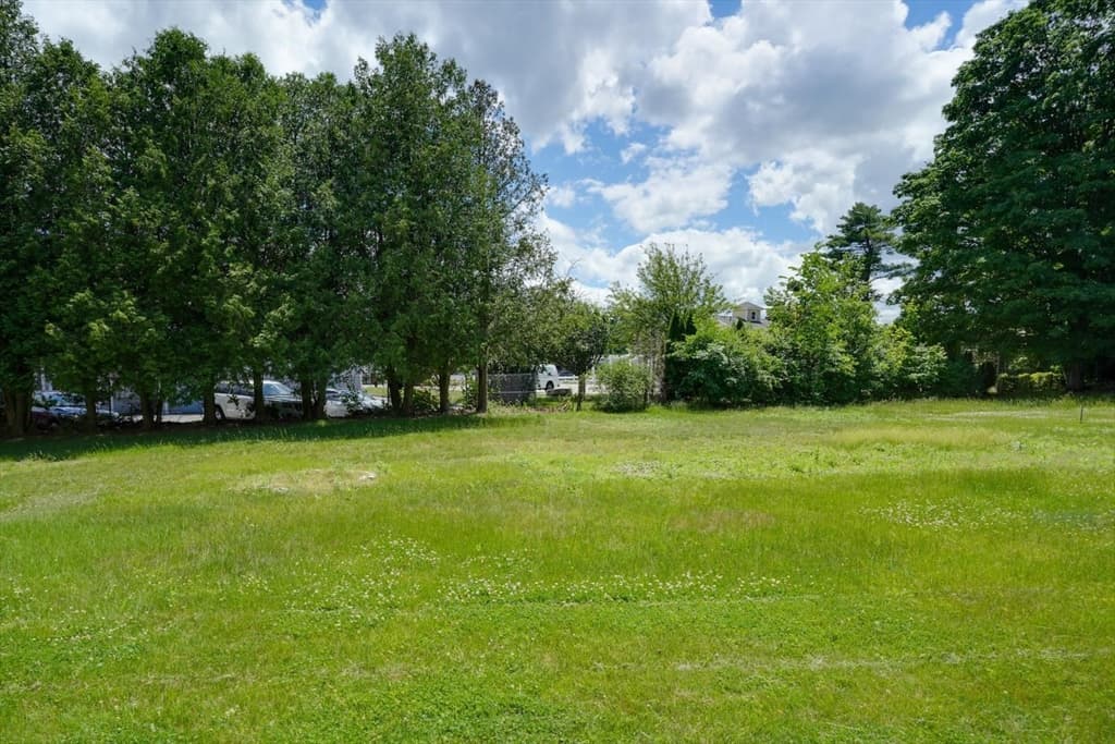 162-164 E Main St, Northborough MA 01532 photo 3