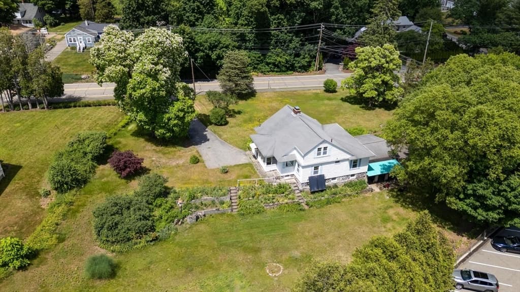 162-164 E Main St, Northborough MA 01532 photo 5